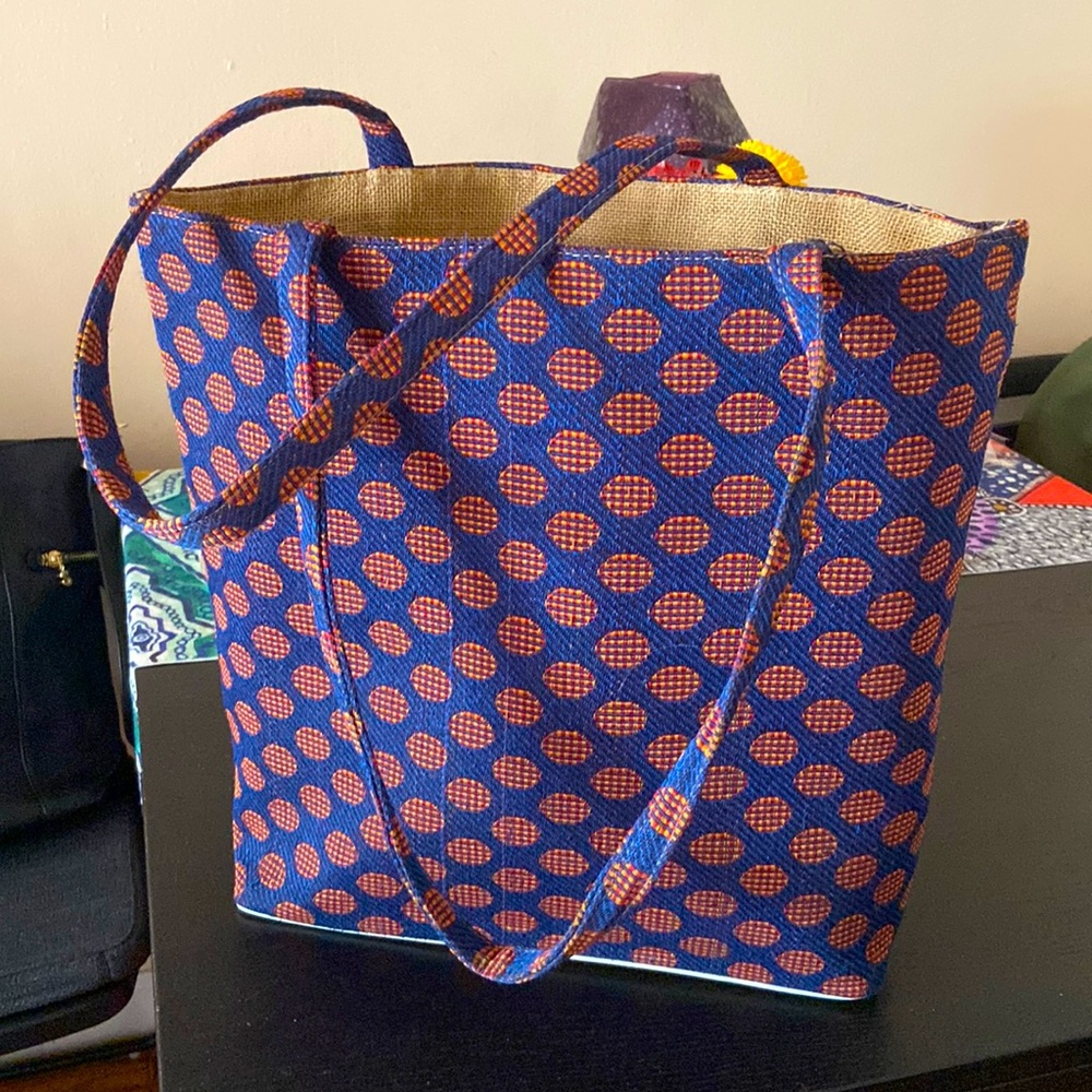 Big tote bag for every day needs
